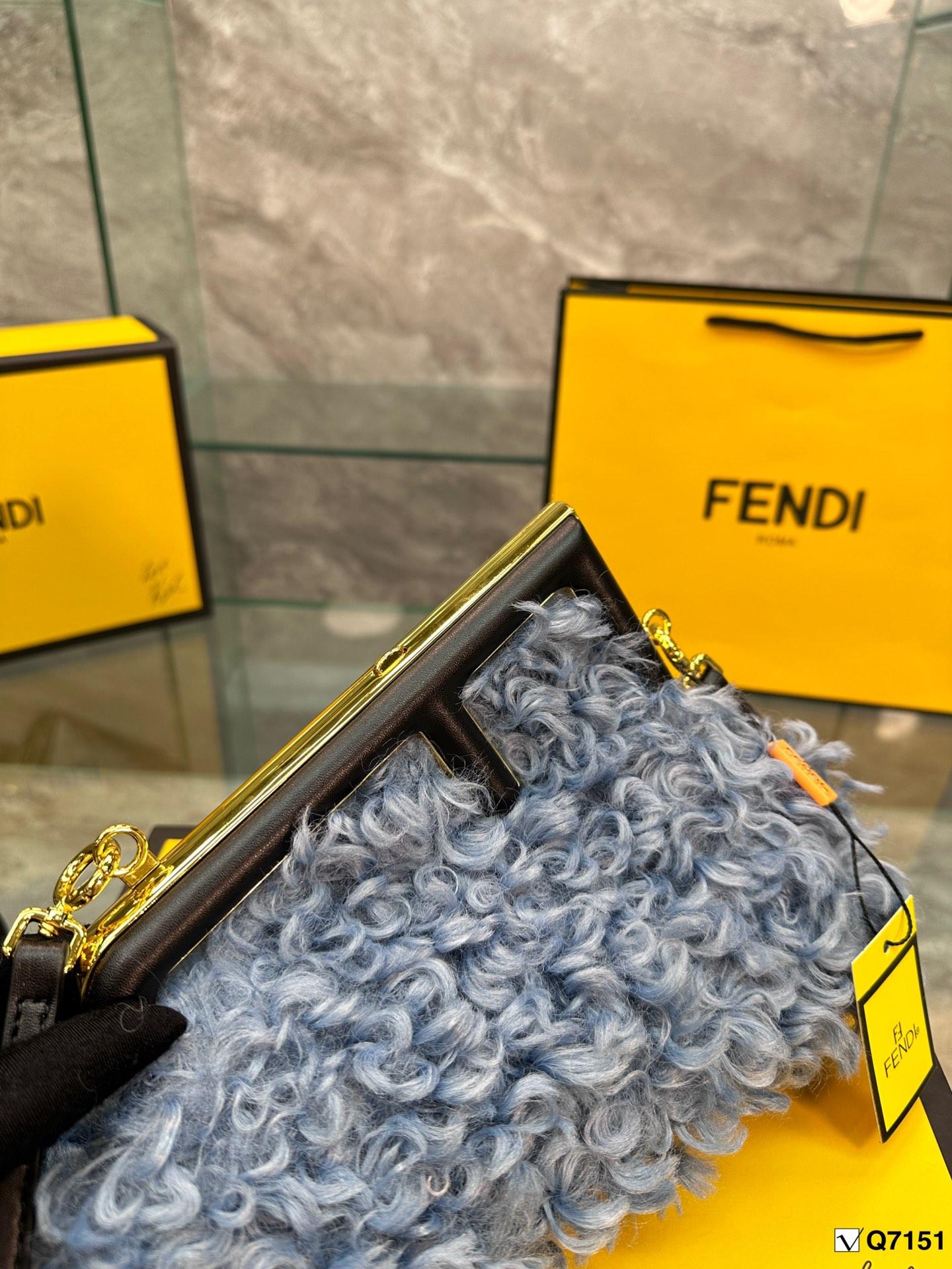 Replica Fendi Bag 25*17CM