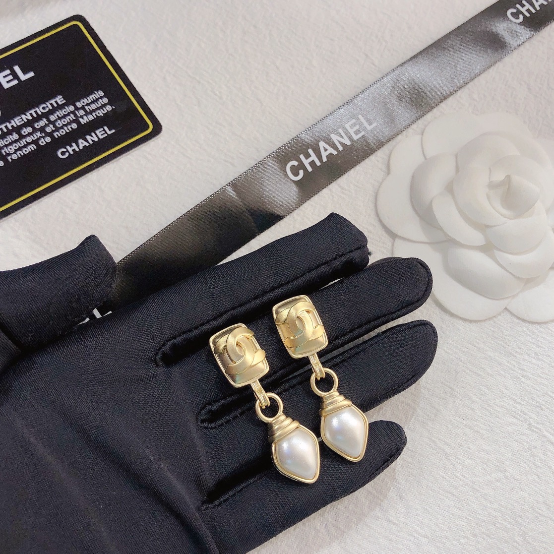Replica CHANEL Earring