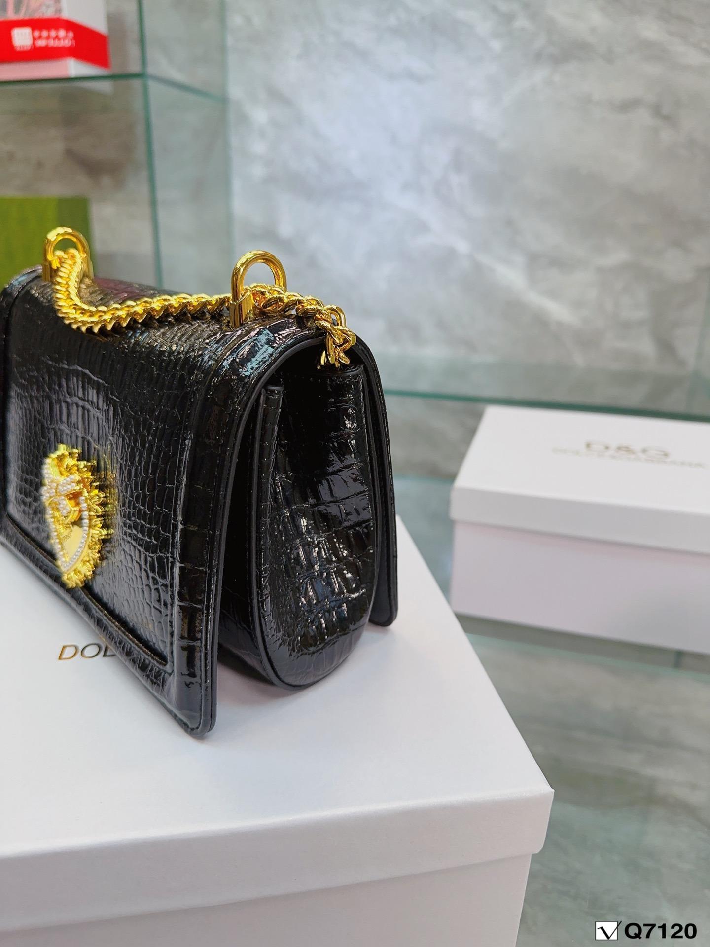 Replica Dolce Gabbana Bag 22*16CM