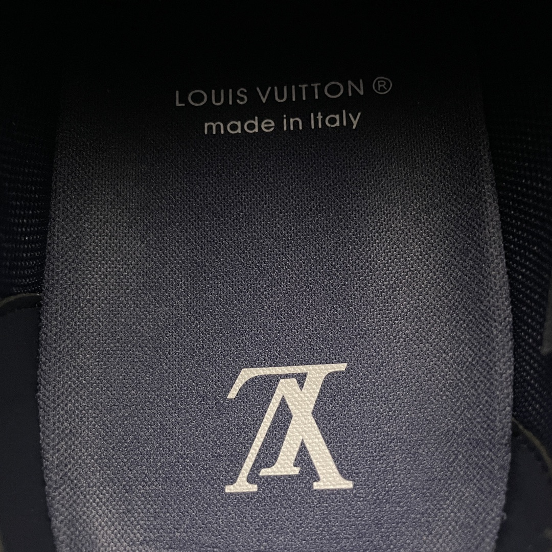 Replica Louis Vuitton Shoe Louis Vuitton LV Trainer Size 35-45 White Navy Blue