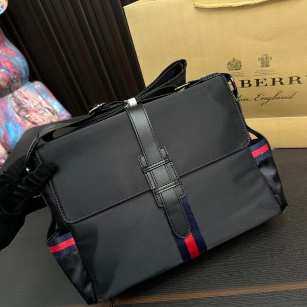 Replica Burberry Bag 29*22CM