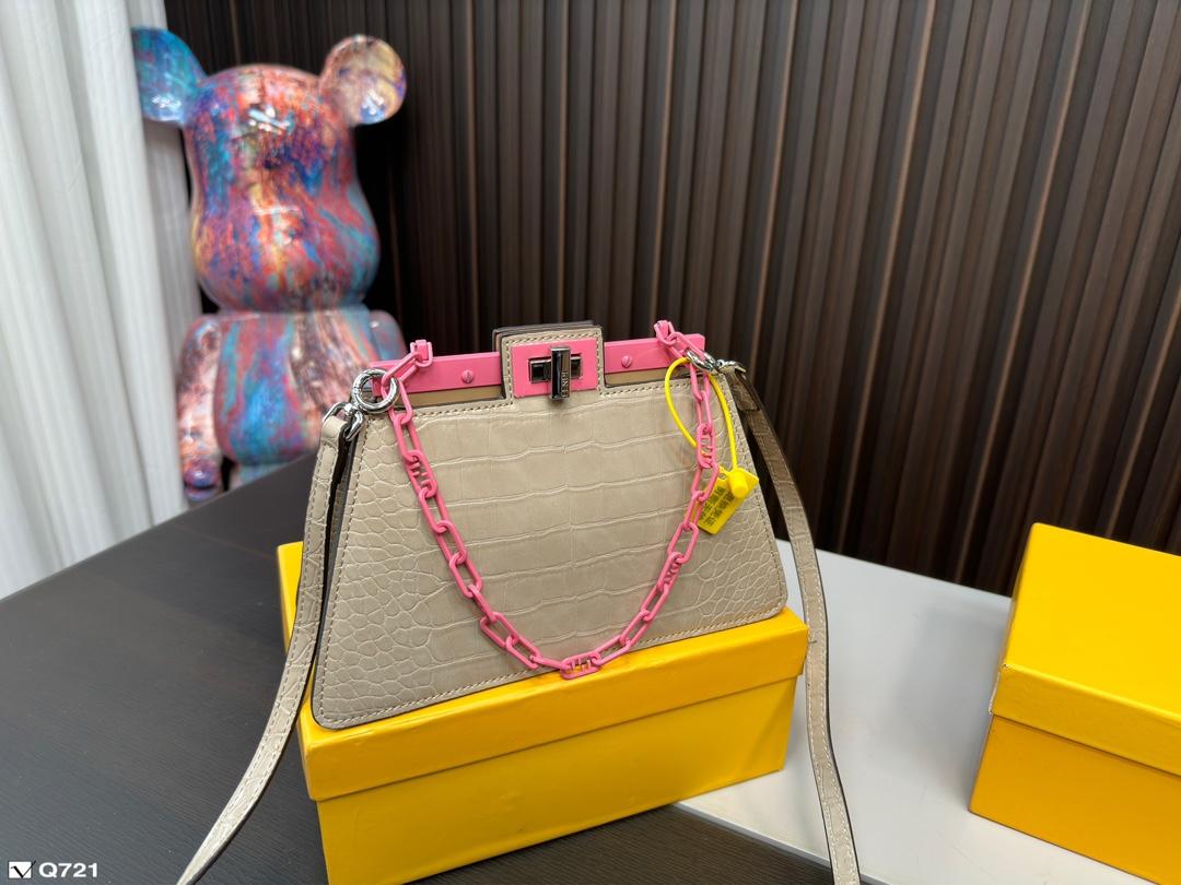 Replica Fendi Bag 25*14CM