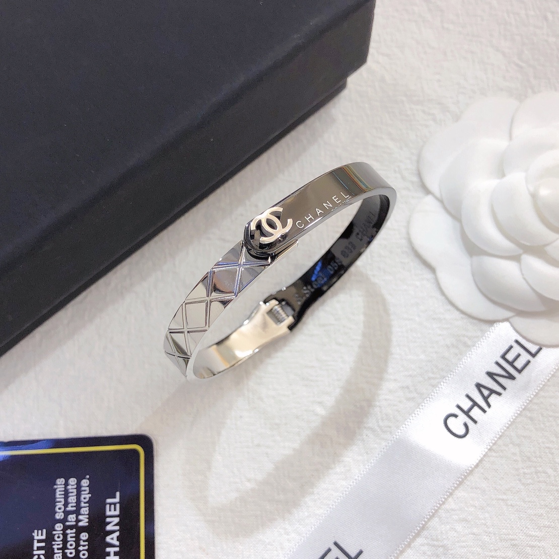 Replica CHANEL Bangle
