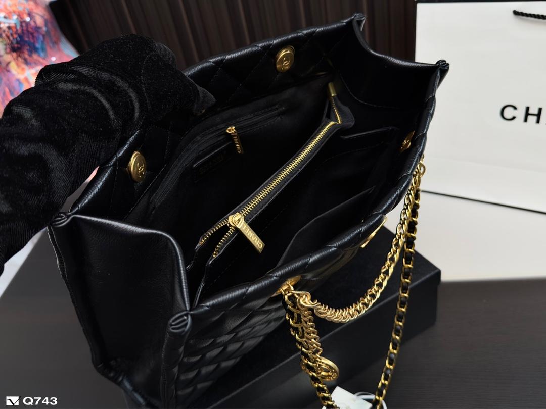 Replica Chanel Bag 32*28CM