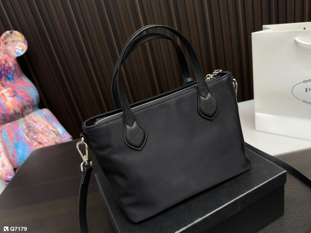 Replica Prada Bag 15*12CM/22*17CM