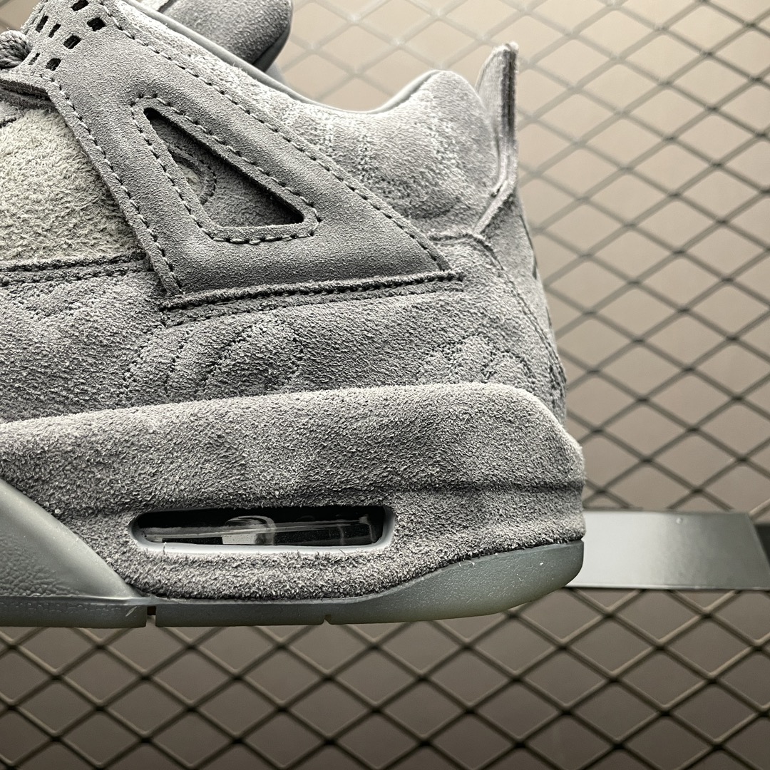 Replica Air Jordan Shoe Kaws x Air Jordan 4 AJ4 930155-003 Size 40-47.5