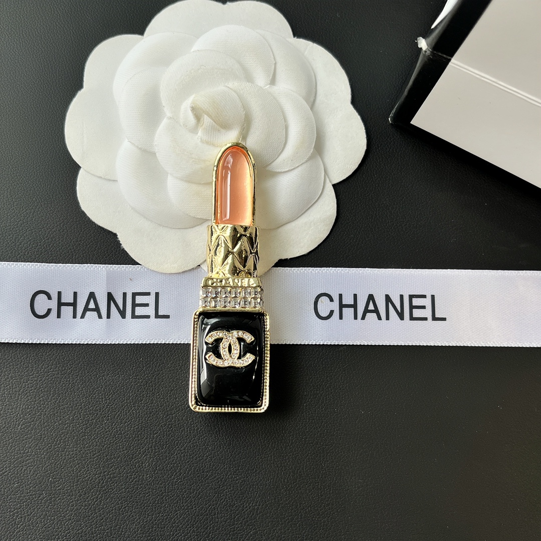 Replica CHANEL Brooch