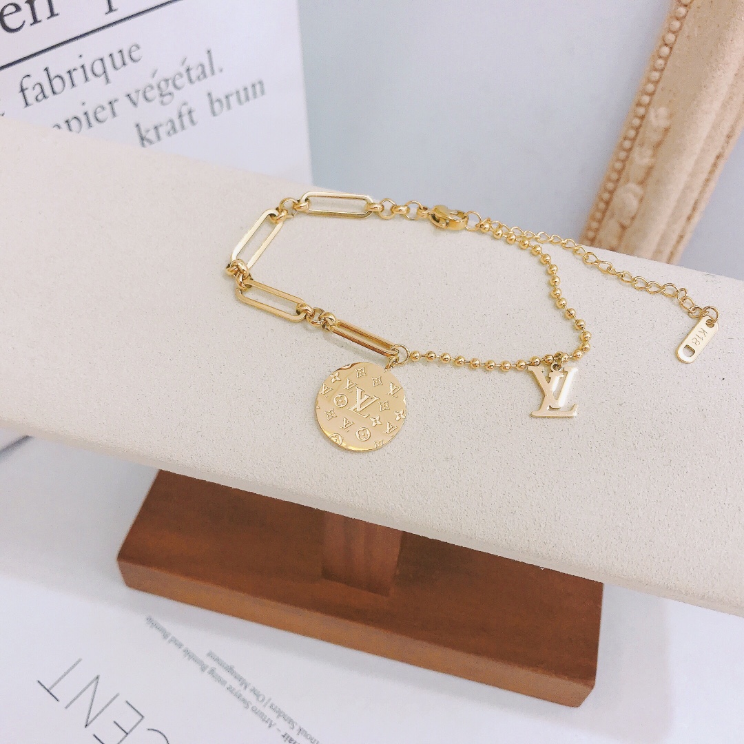Replica LOUIS VUITTON Bracelet
