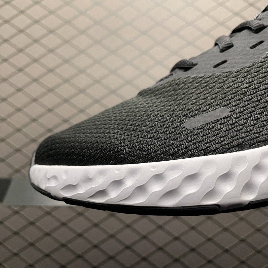 Replica Nike Shoe Nike Revolution 5  BQ3204-002  BQ3207-002 36-44