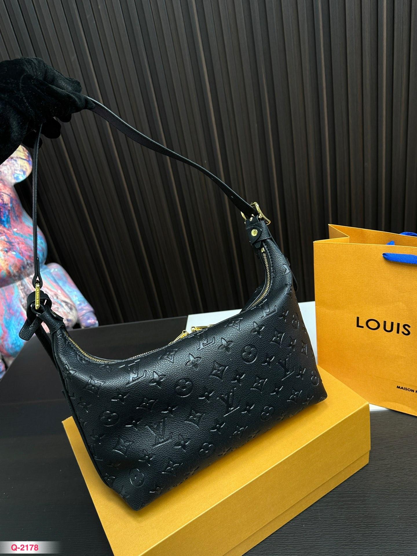 Replica Louis Vuitton Bag 26*17CM