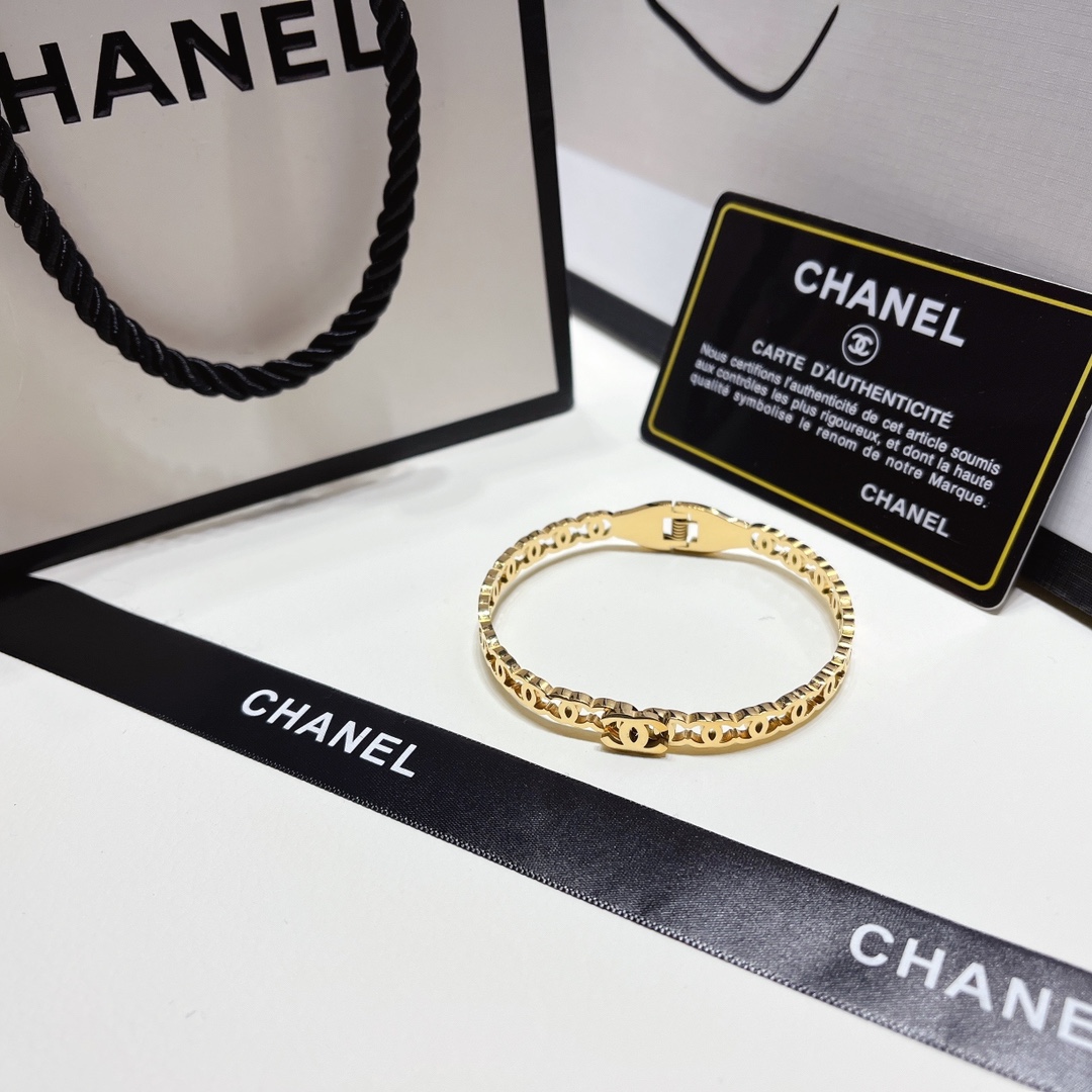 Replica CHANEL Bangle