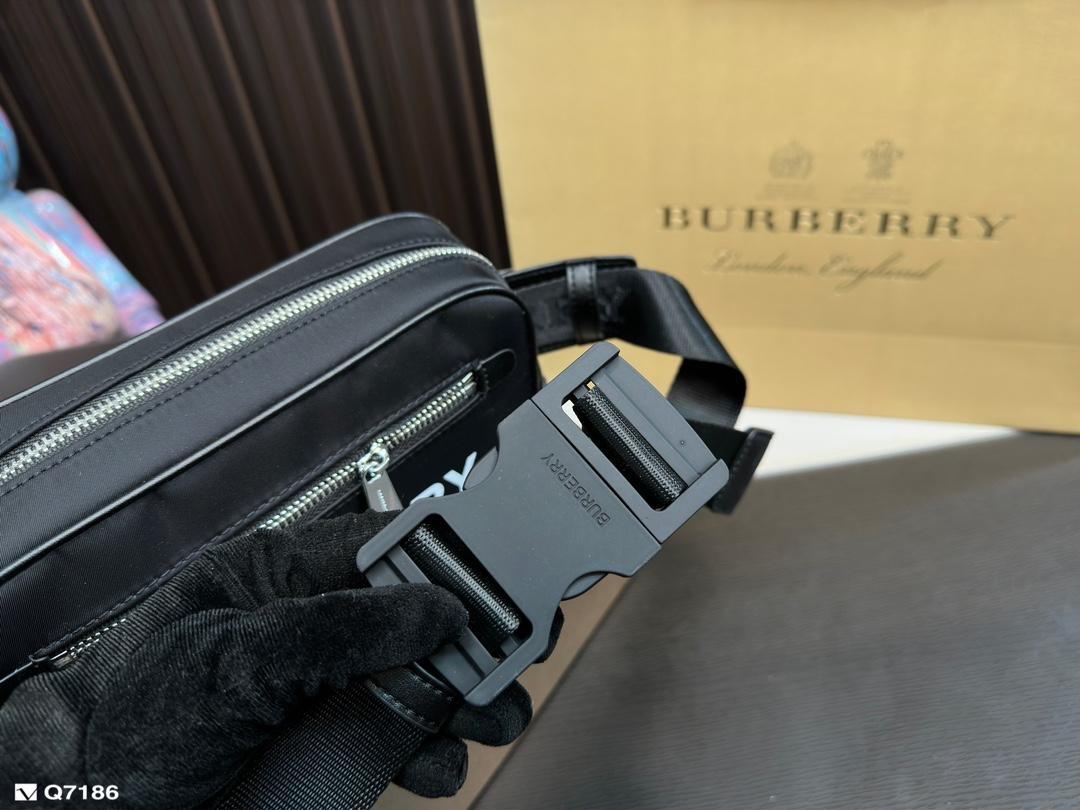 Replica Burberry Bag 23*13CM