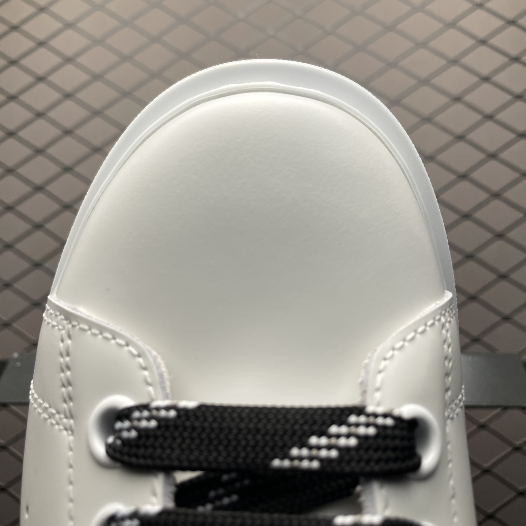 Replica Alexander McQueen Shoe Alexander McQueen size 35-45 with half size.af