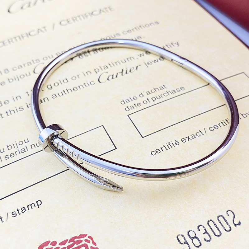 Replica CARTIER Bangle