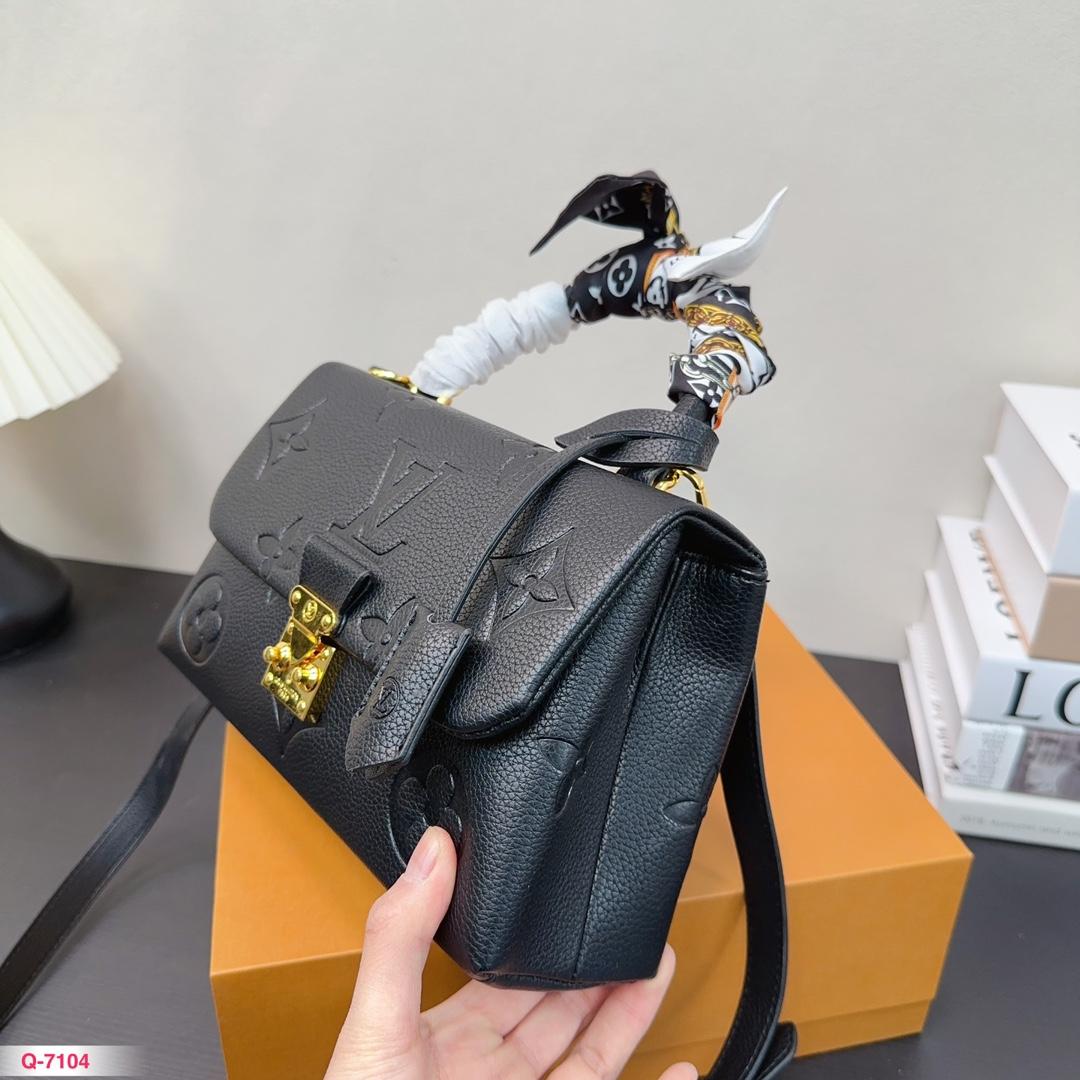 Replica Louis Vuitton Bag 24*15CM
