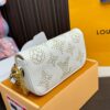 Replica Louis Vuitton Bag 11.5*22CM