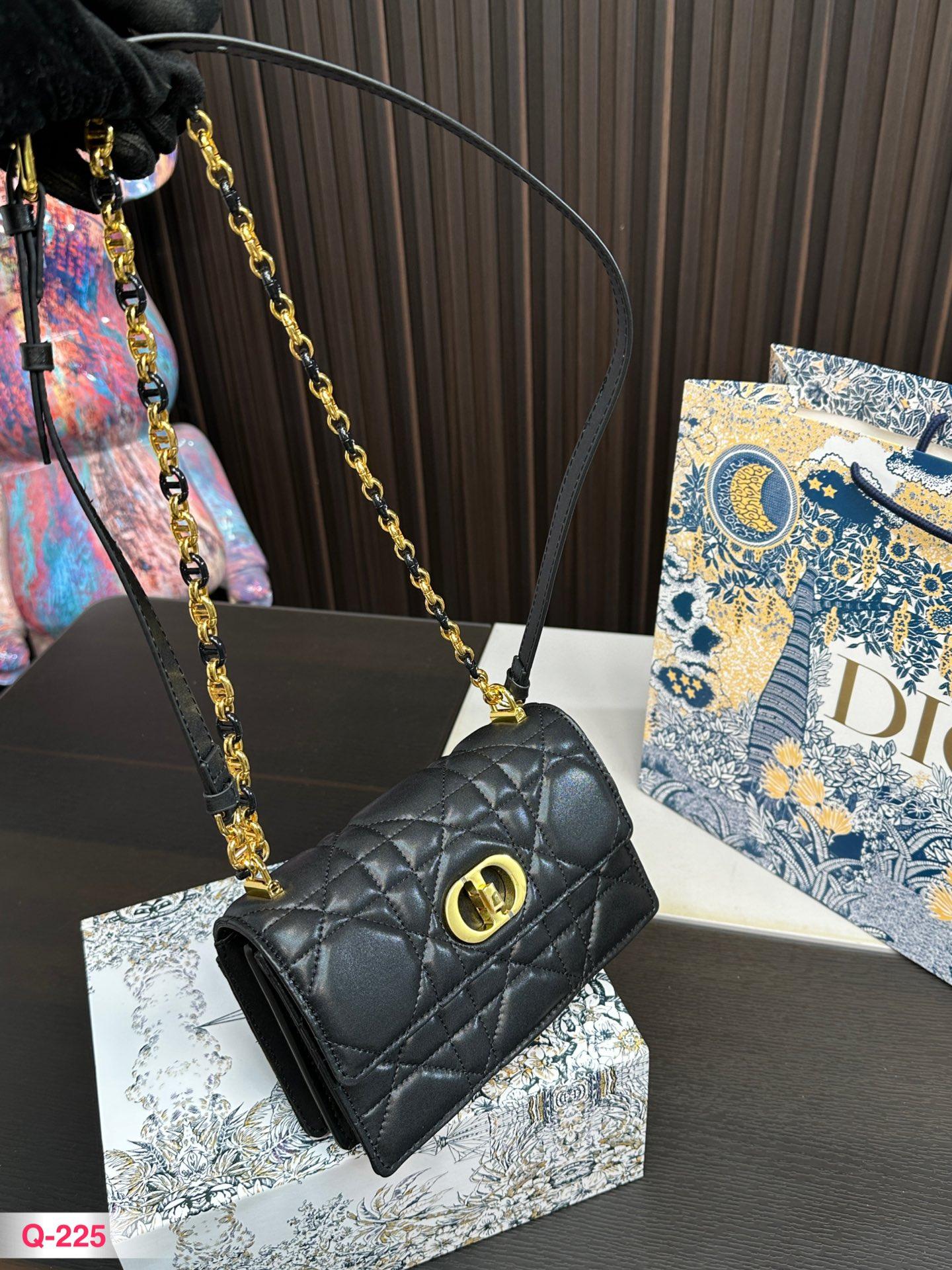Replica Dior Bag 18*12CM
