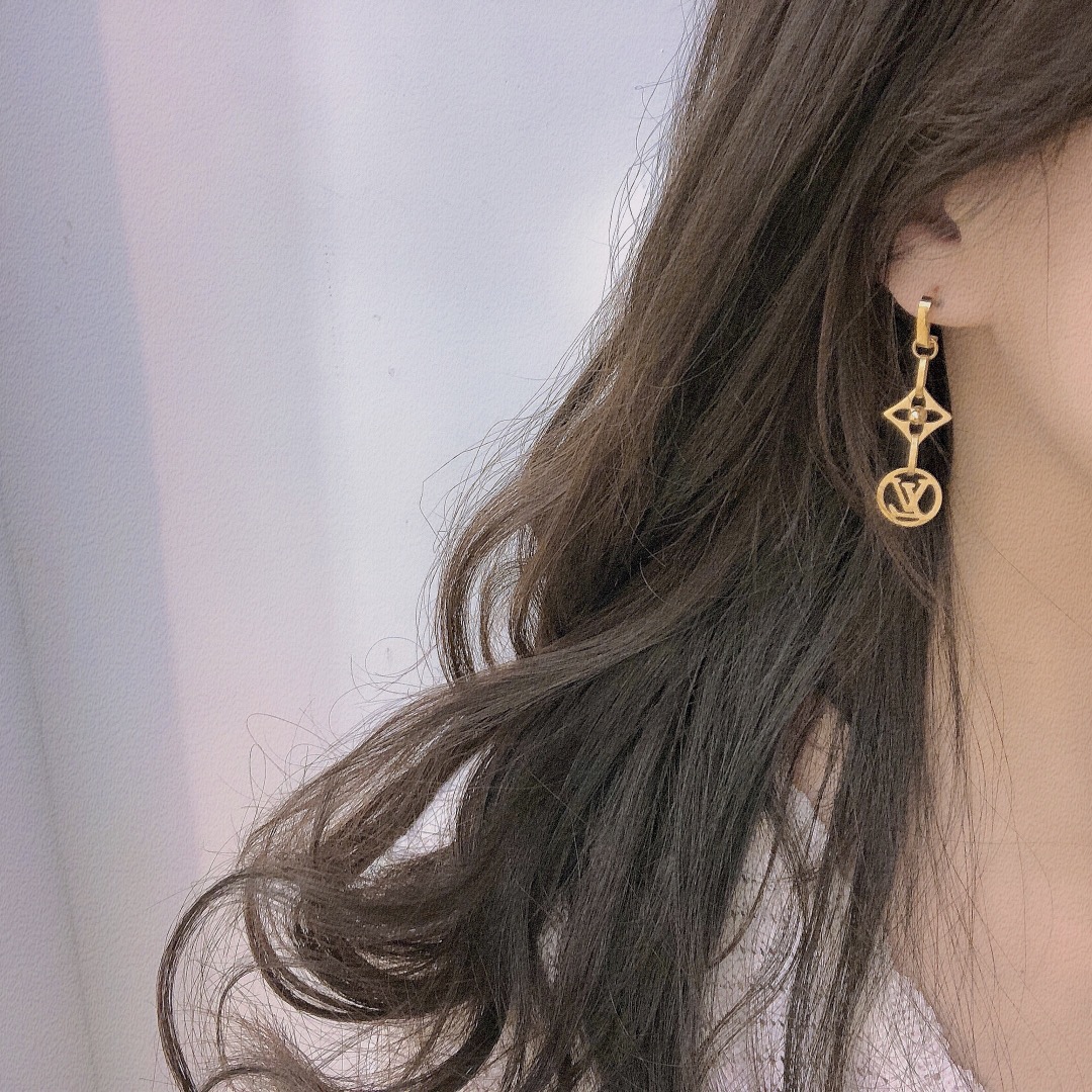Replica LOUIS VUITTON Earring