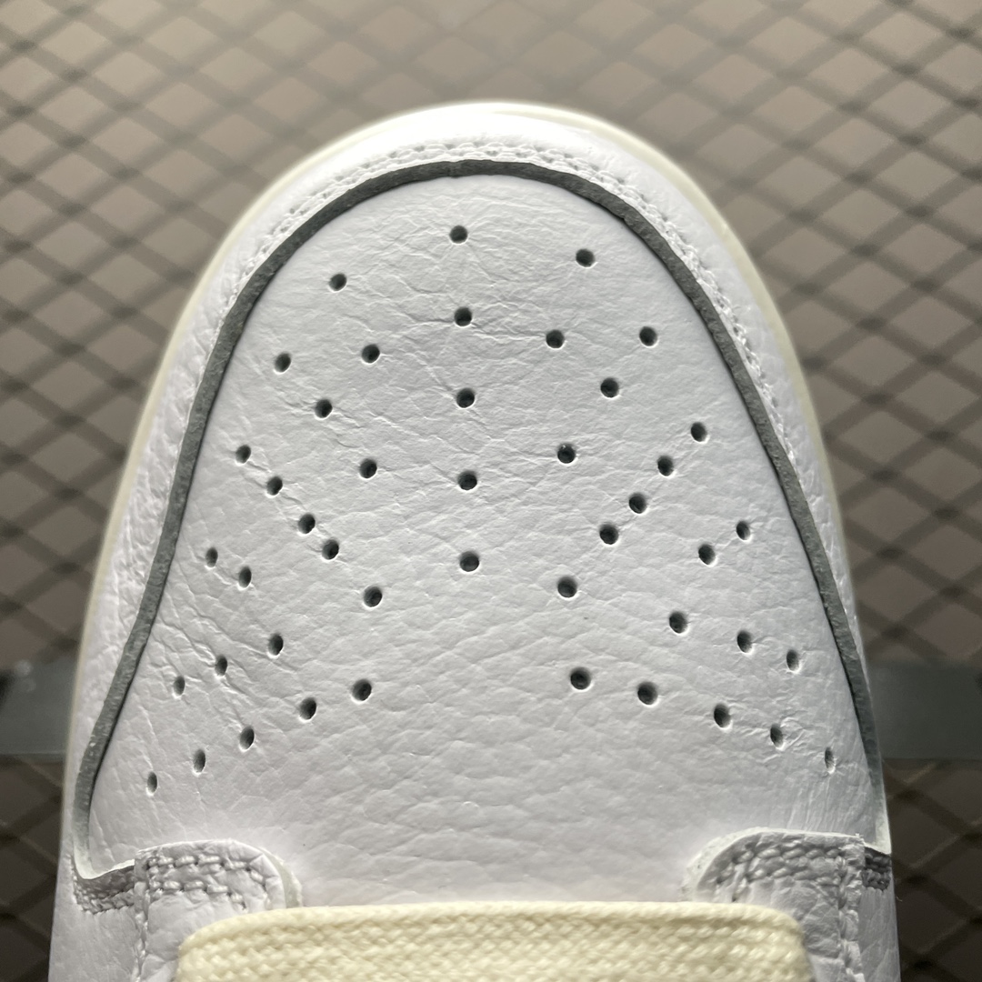 Replica Nike Dunk SB Shoe Nike Dunk Low FN6881-100 Size 36-47.5
