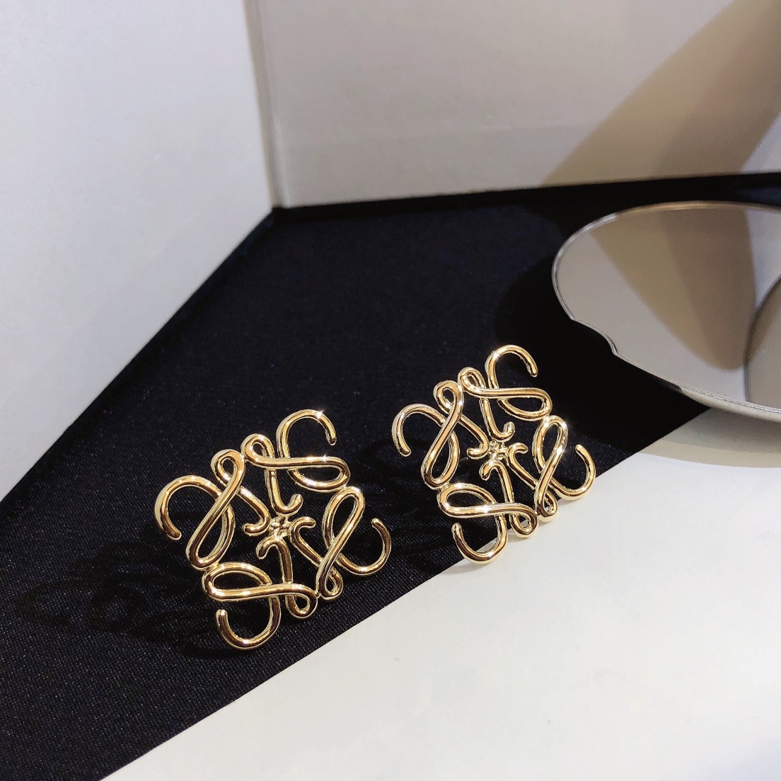Replica LOEWE Earring