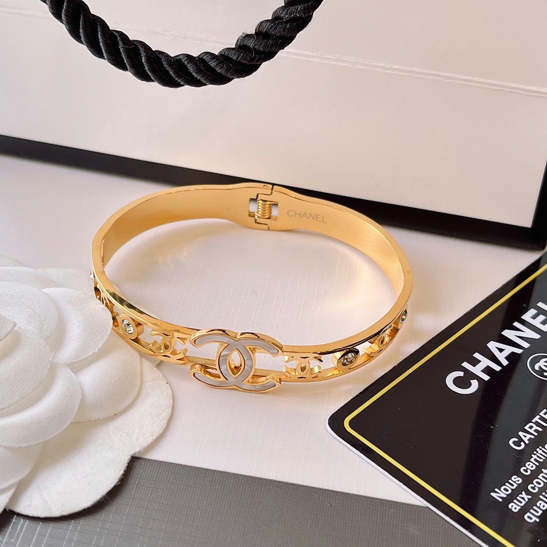 Replica CHANEL Bangle