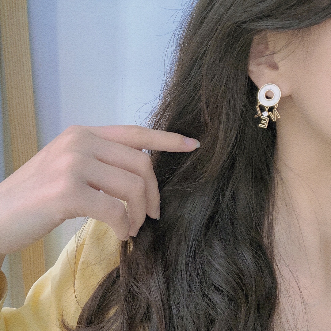 Replica CHANEL Earring