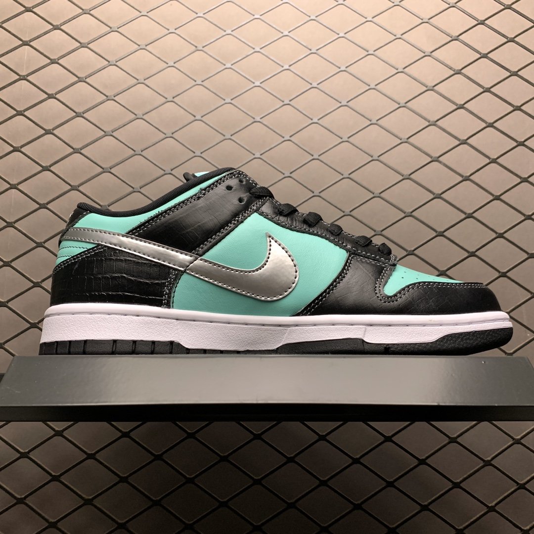 Replica Nike Dunk SB Shoe Diamond Supply Co. X Nike SB Dunk Low Pro Tiffany 304292-402 Siz