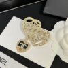 Replica CHANEL Brooch