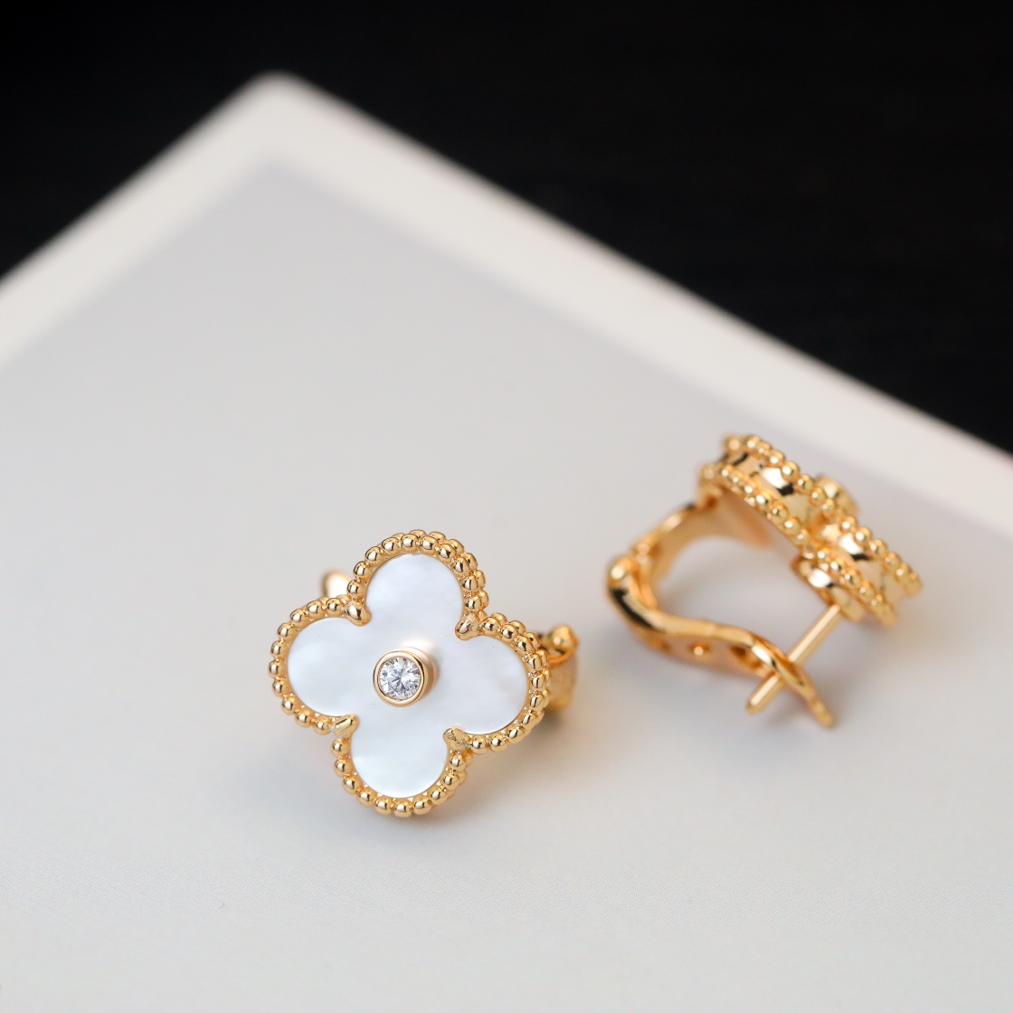 Replica VanCleef Arpels Earring