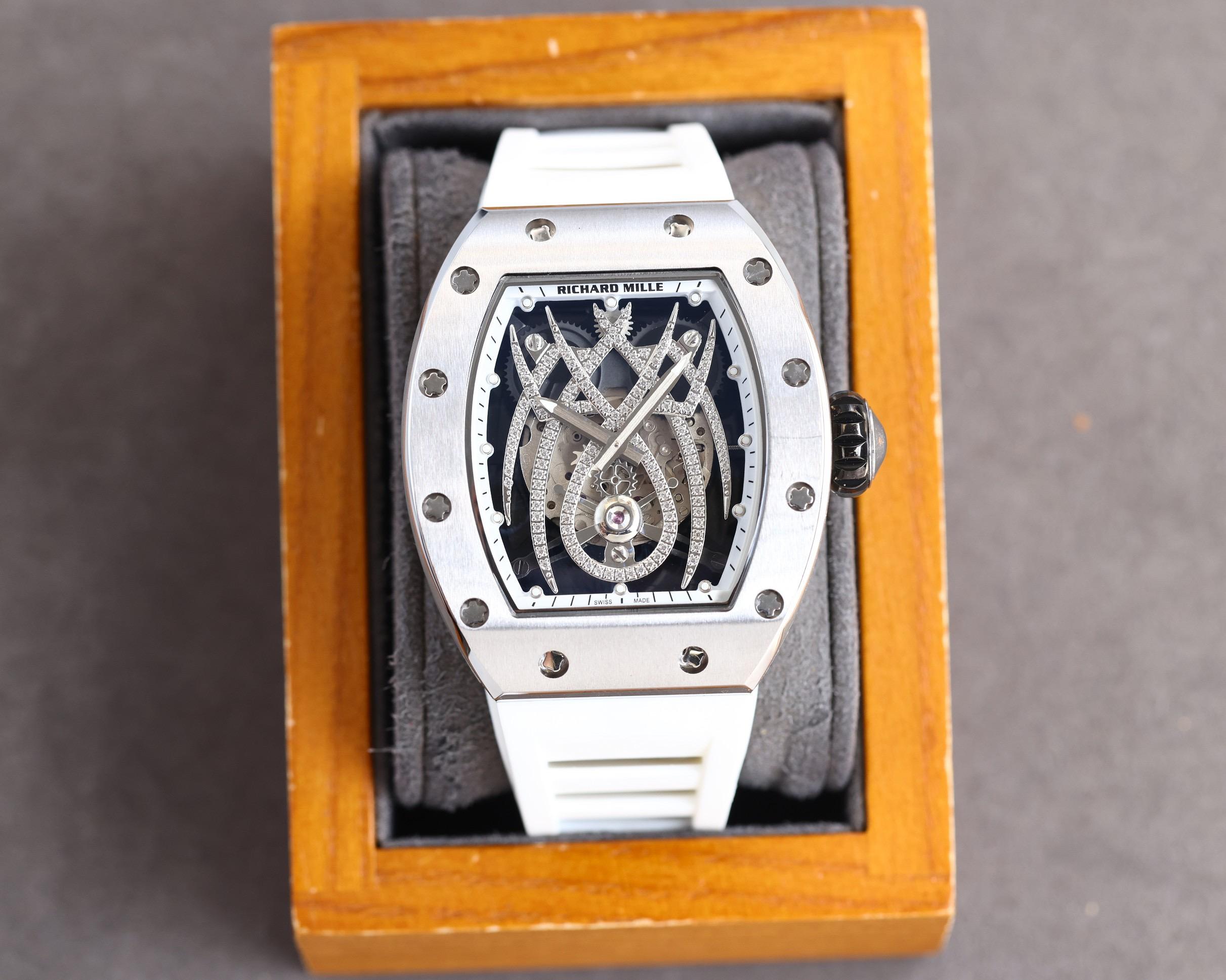 Replica Richard Mille 904l Stainless Steel Automatic Machine Watch 42MM
