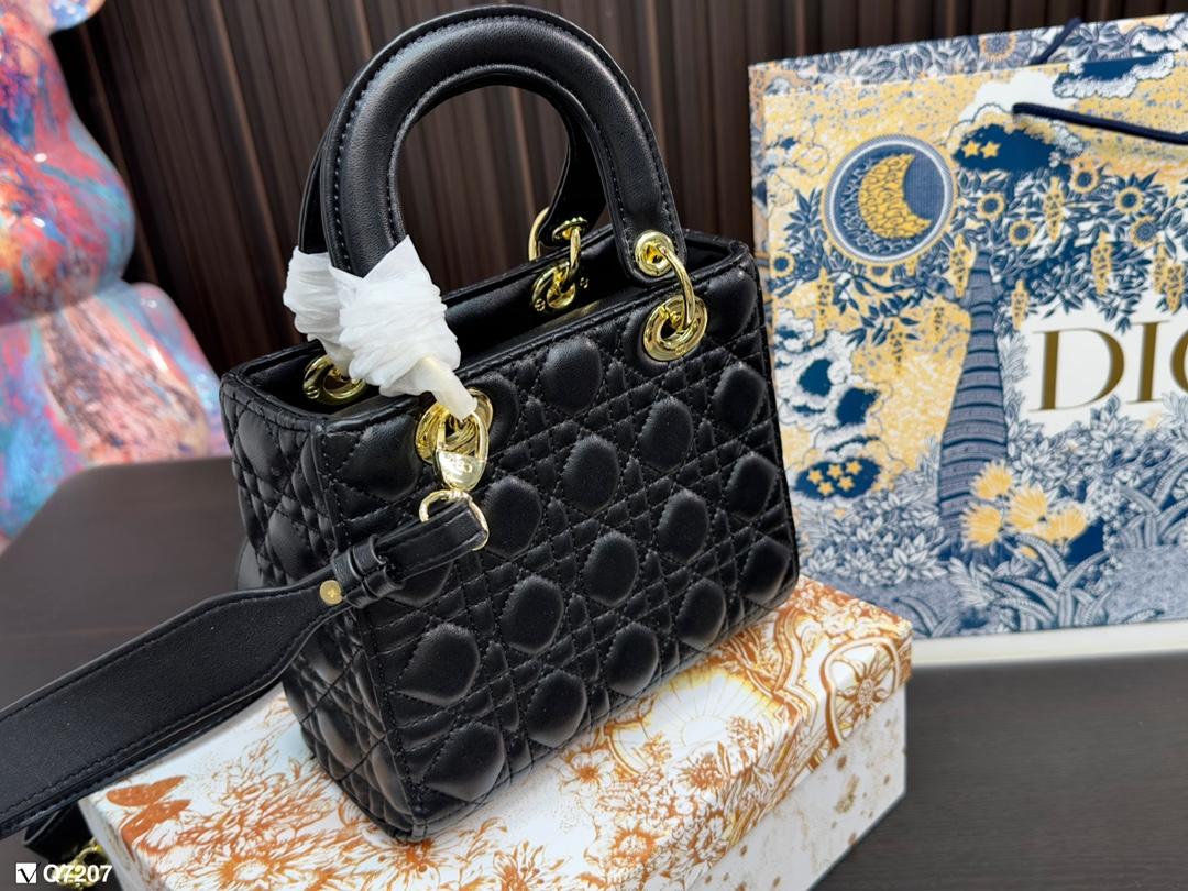 Replica Dior Bag 20*17CM