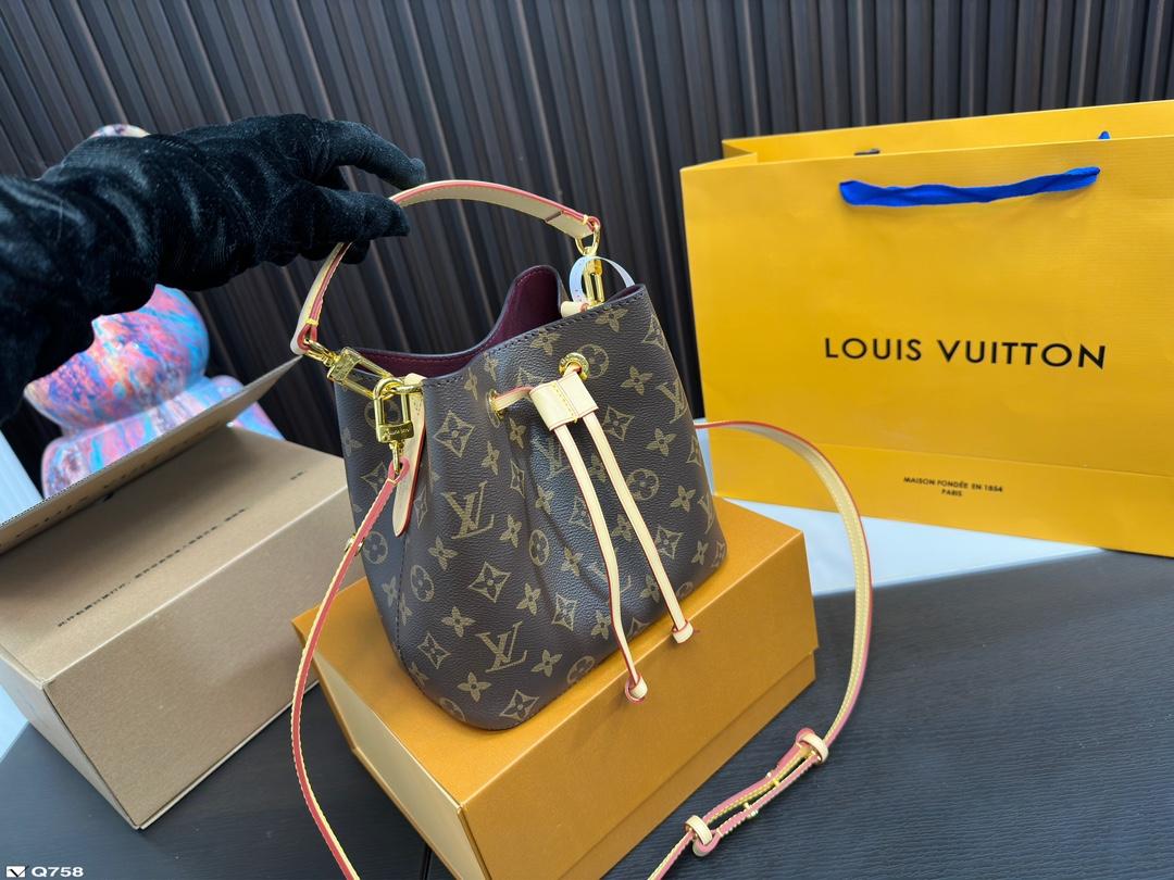 Replica Louis Vuitton Bag 19*19CM/25*25CM