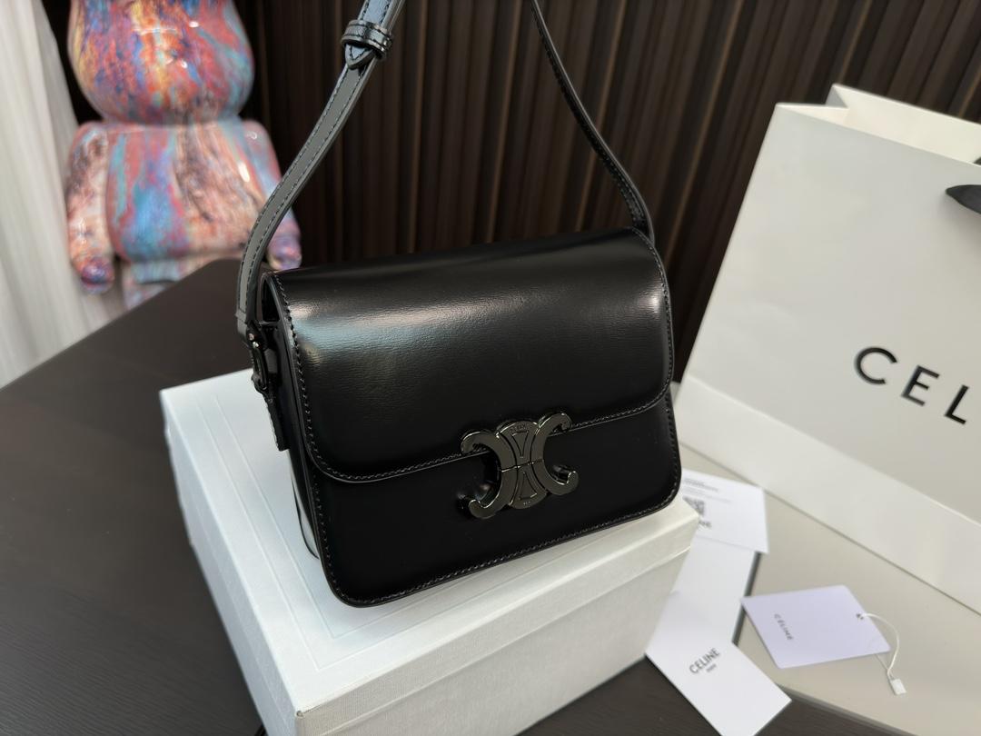 Replica Celine Bag 19*15CM