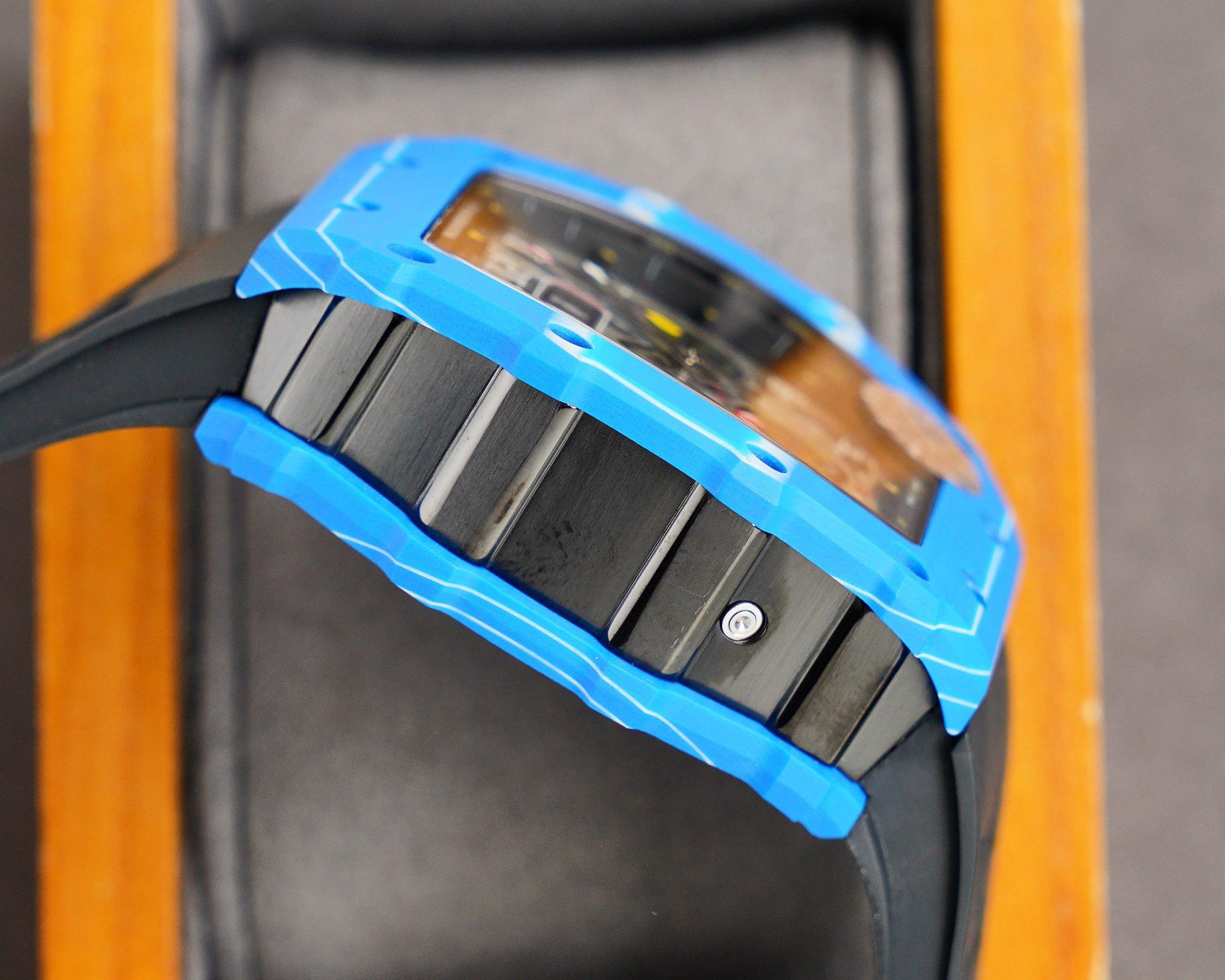 Replica Richard Mille Carbon Fiber Automatic Machine Watch 42MM