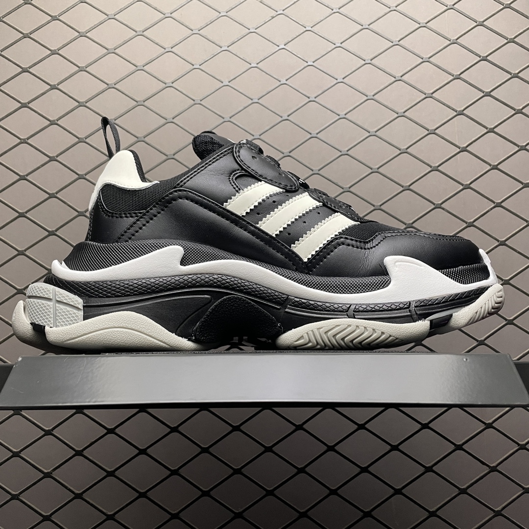 Replica Balenciaga Shoe AD x Balenciaga Triple S Sneaker SIZE 35-46 42IFTT95