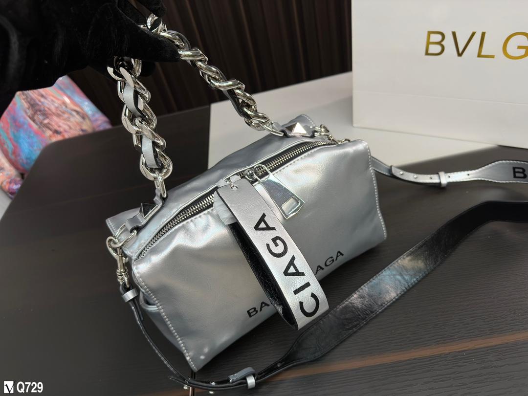 Replica Balenciaga Bag 26*16CM