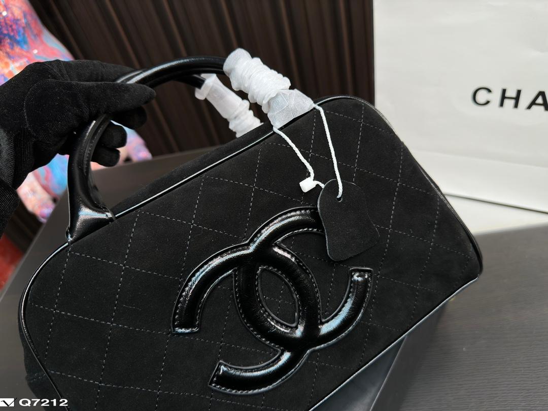 Replica Chanel Bag 28*17CM