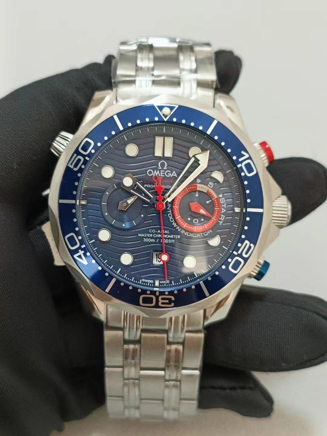 Replica Omega 904l Stainless Steel Automatic Machine Watch 44MM