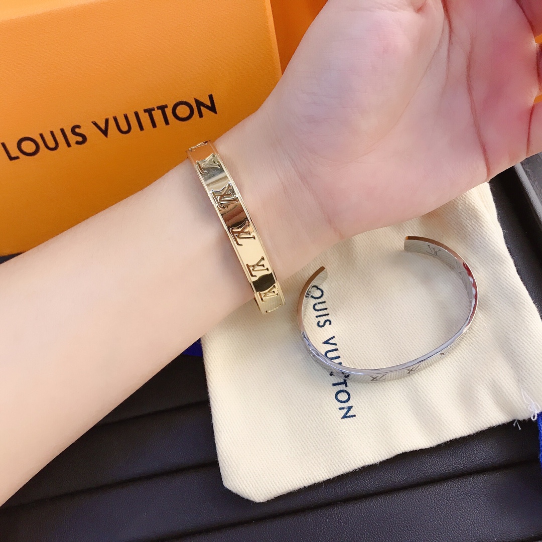 Replica LOUIS VUITTON Bangle