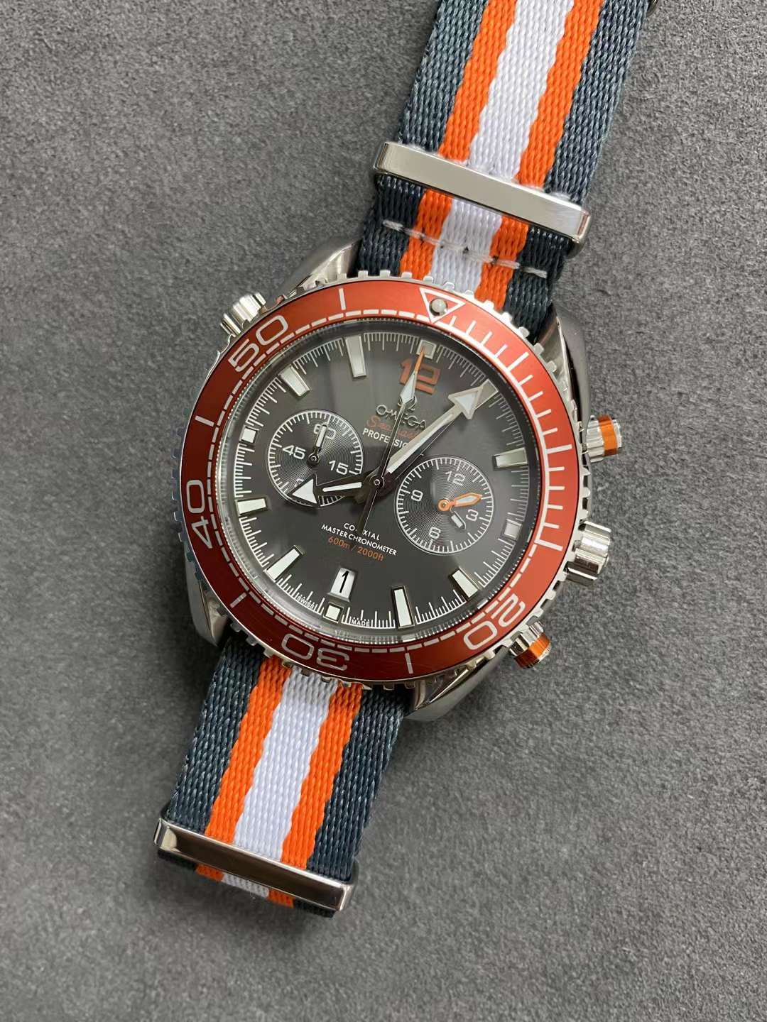 Replica Omega 904l Stainless Steel Quartz Watch 42MM