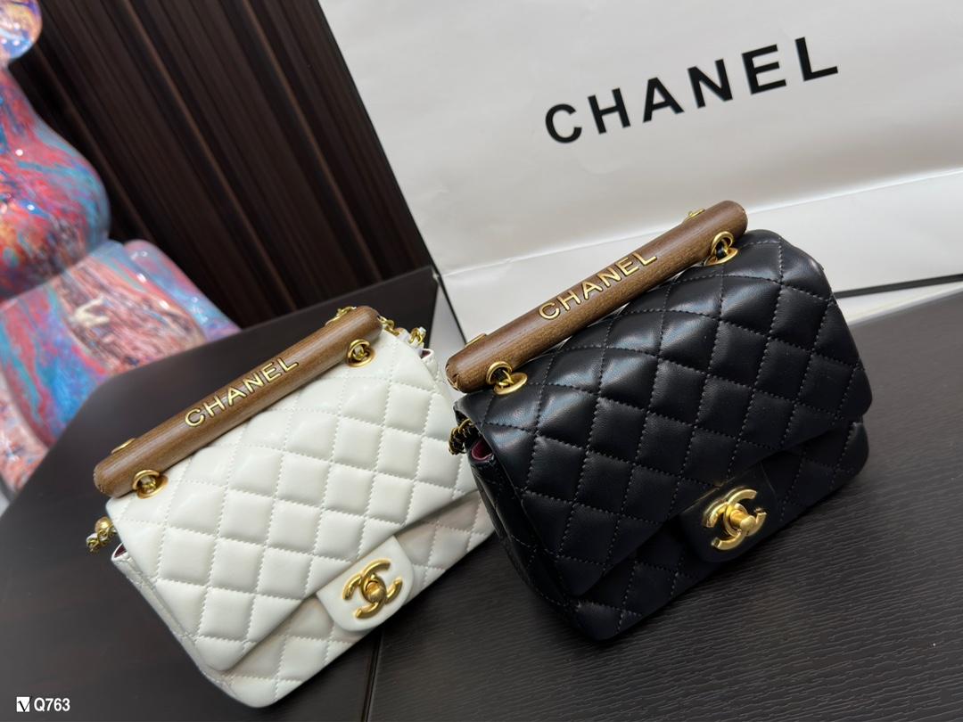 Replica Chanel Bag 17*12CM