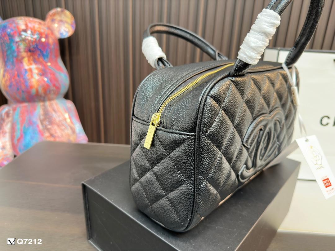 Replica Chanel Bag 28*17CM