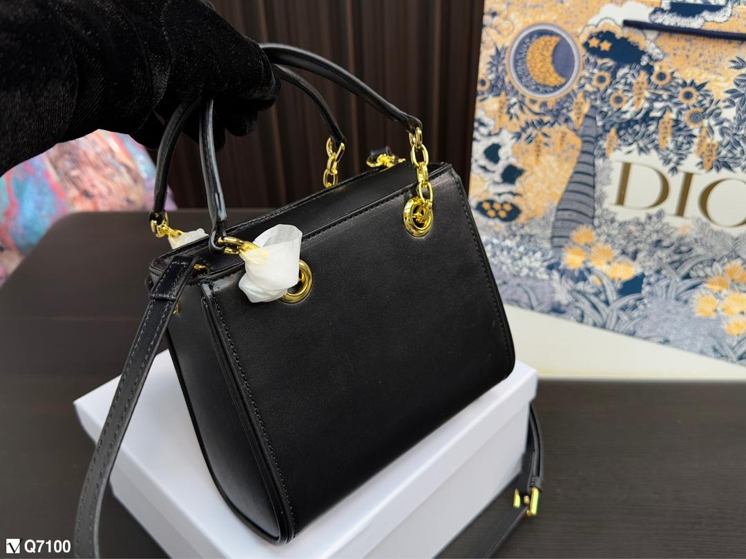 Replica Dolce Gabbana Bag 18*15CM
