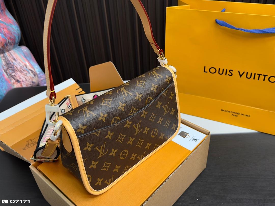 Replica Louis Vuitton Bag 24*15CM