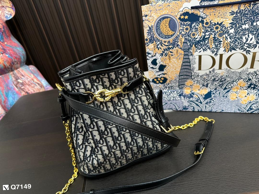 Replica Dior Bag 24*24CM