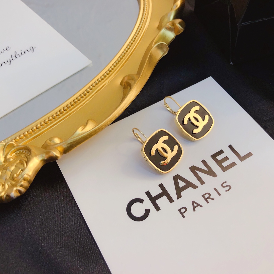 Replica CHANEL Earring
