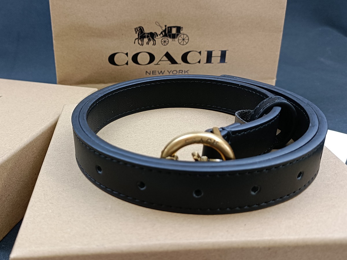 Replica COACH belt