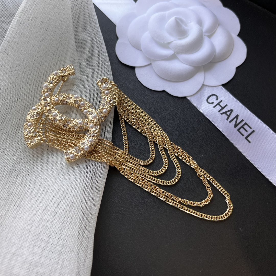 Replica CHANEL Brooch