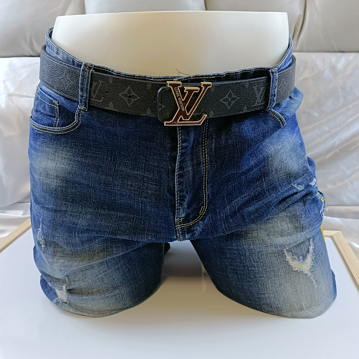 Replica LV belt