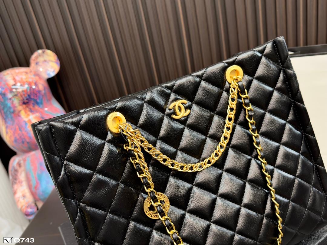 Replica Chanel Bag 32*28CM